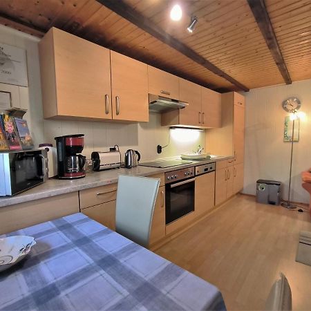 Ferienwohnung Mohnkopf - Unterkunft Fuer 2 Bis 3 Personen Mit Terrasse Jerrishoe Esterno foto